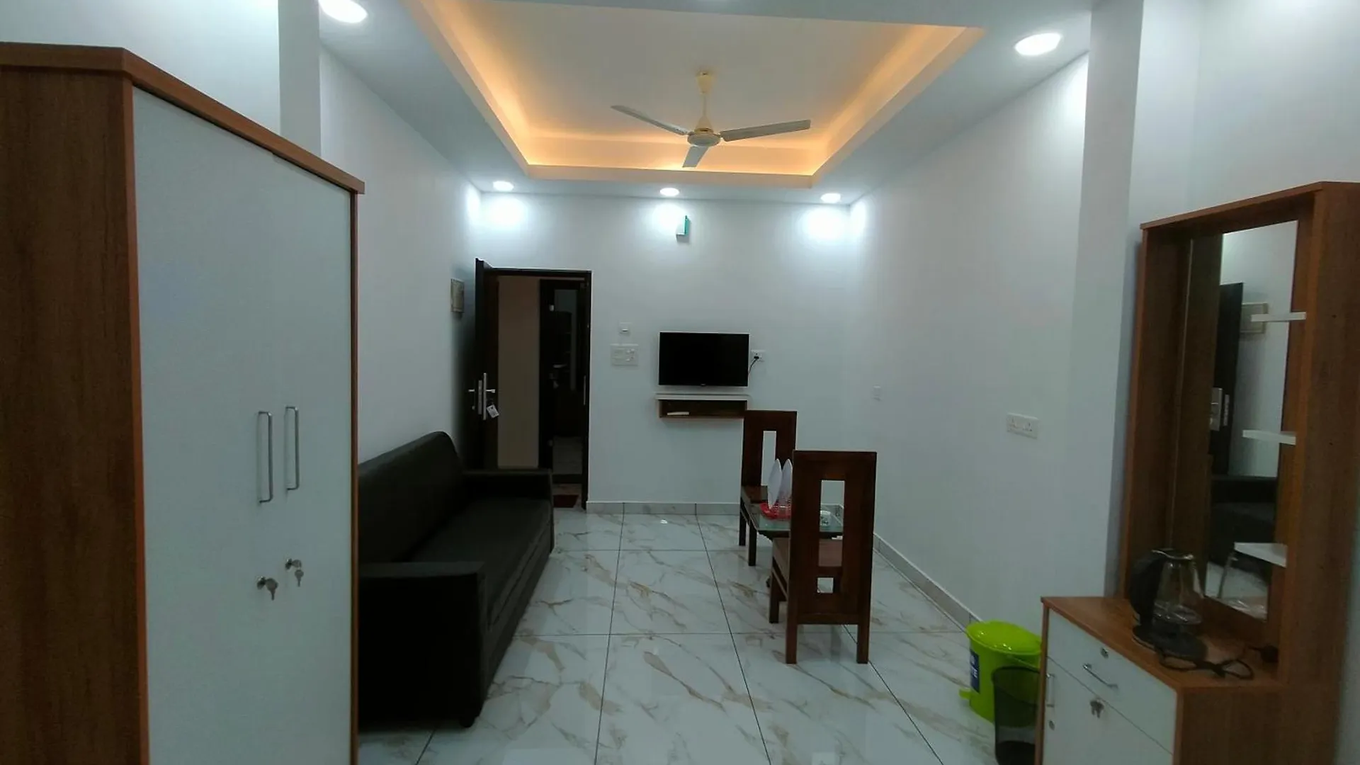 Hotel The Mountmist Kochi